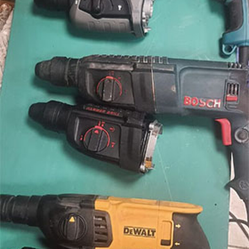 Makita HR2470 Kırıcı Delici Matkap Full dolu Ön Gövde